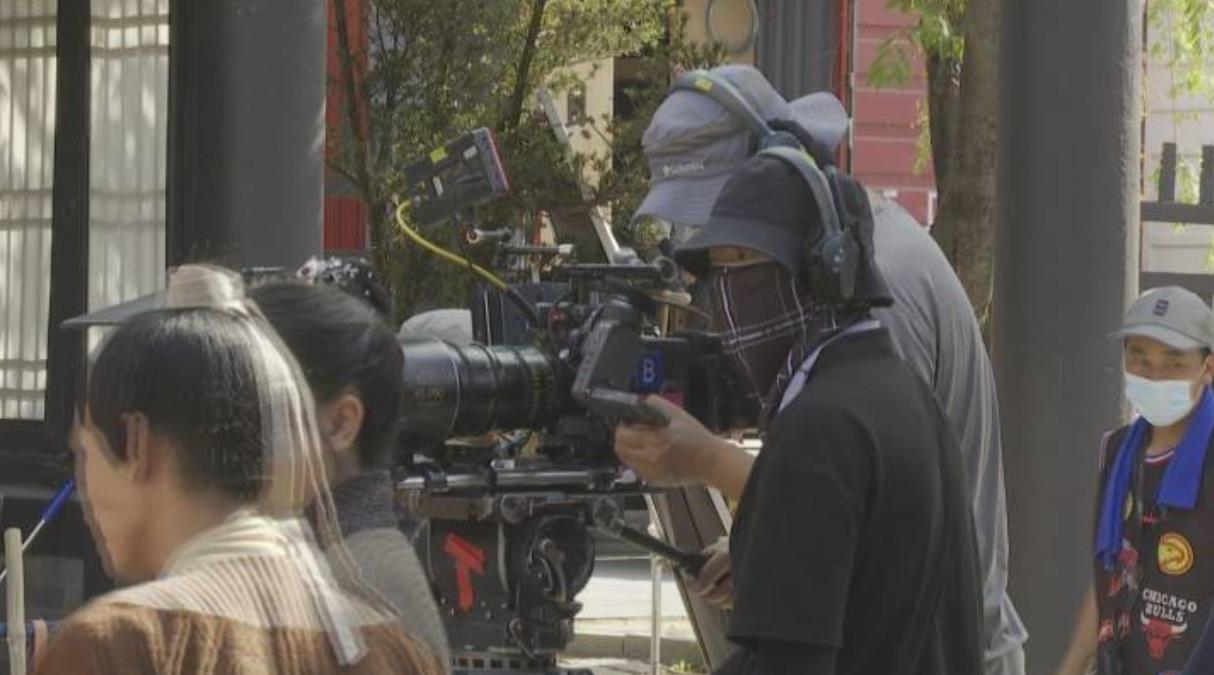 AI换脸1分钟15000起步，那些压箱底的塌房剧该何去何从