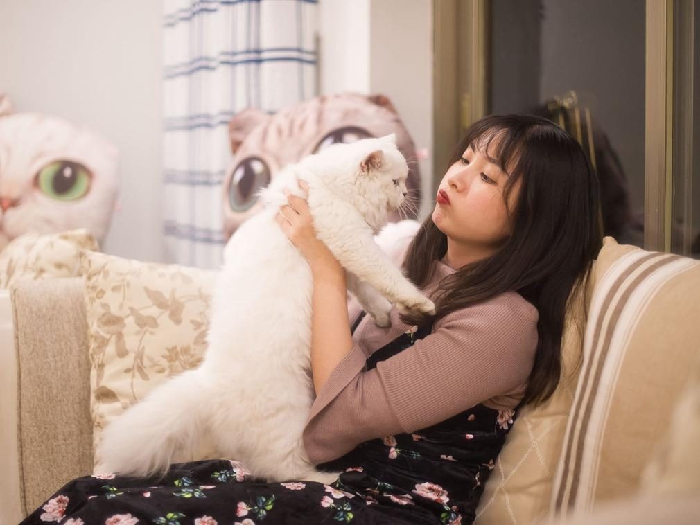 又一个新职业火了，哄人睡觉就能月入过万？网友：靠打“擦边球”