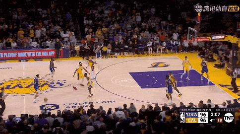 湖人勇士g4全场沃克多少分,湖人vs勇士g4第四场沃克