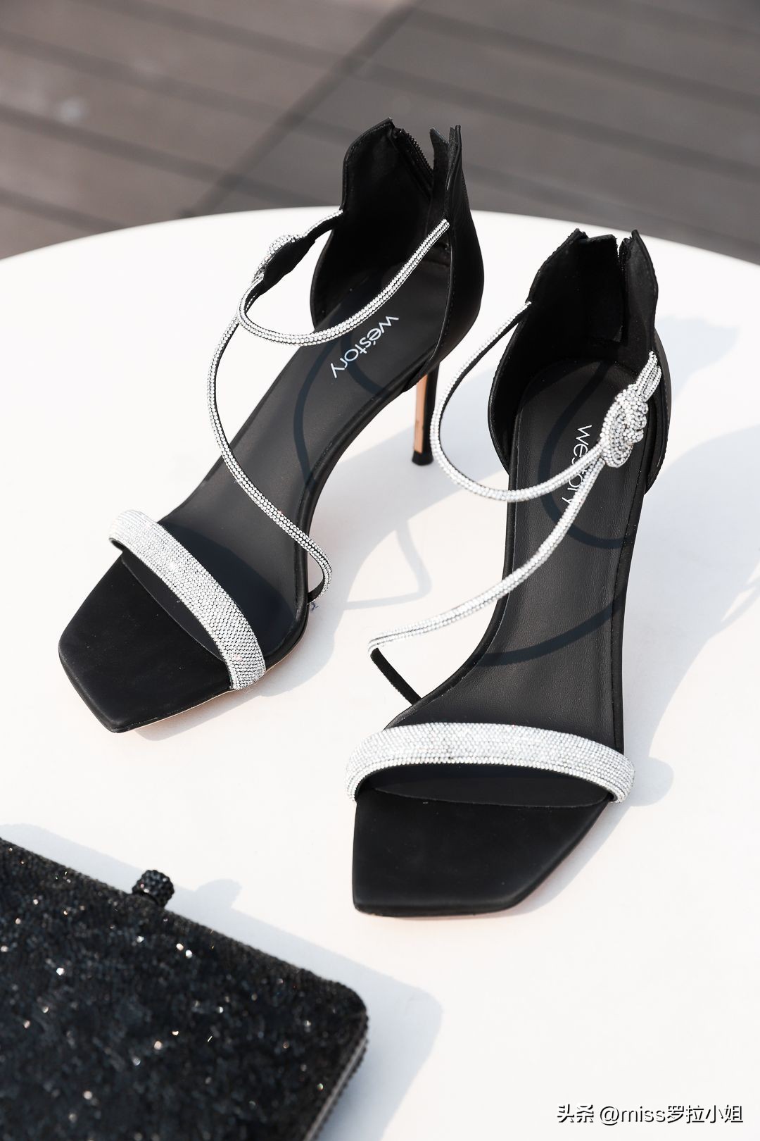 专柜的鞋子一般什么质量,一些正品的鞋子为什么便宜