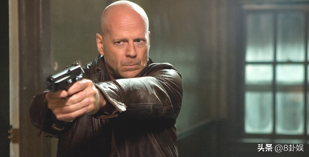 虎胆龙威4完整版,虎胆龙威4普通话版