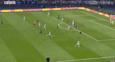 欧冠德布劳内场边哭了,欧冠决赛德布劳内最后看到的画面