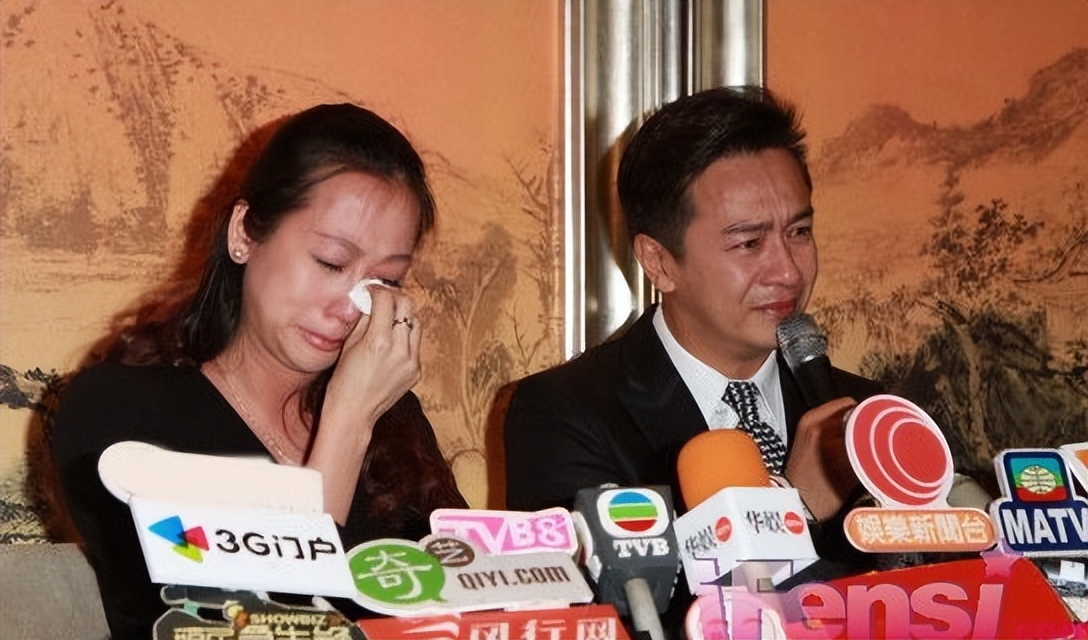 过气老戏骨窘况：农村走穴、直播捞金、情史混乱，晚节还值钱吗？