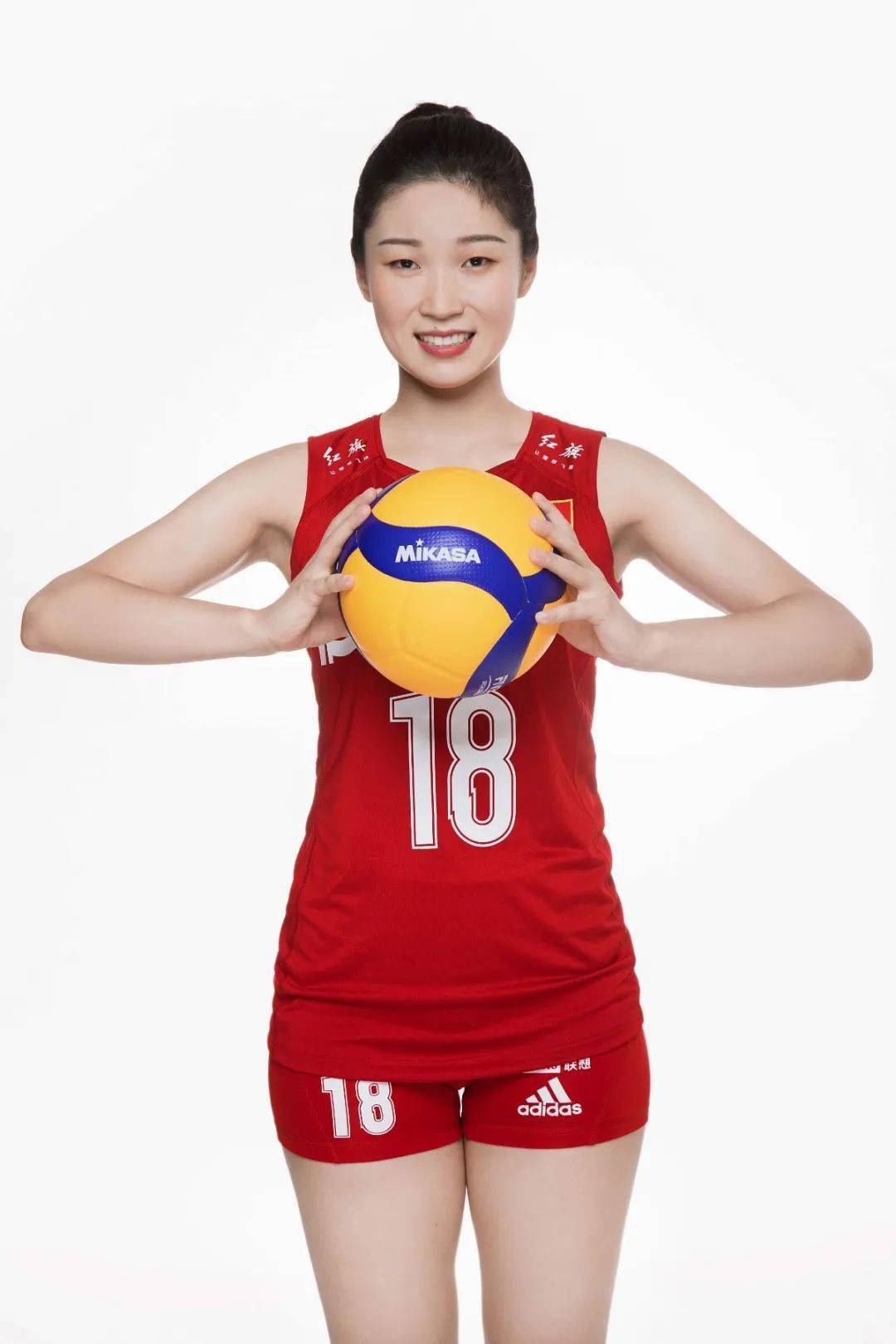 女排姚迪朱婷最新消息,中国女排7仙女现状