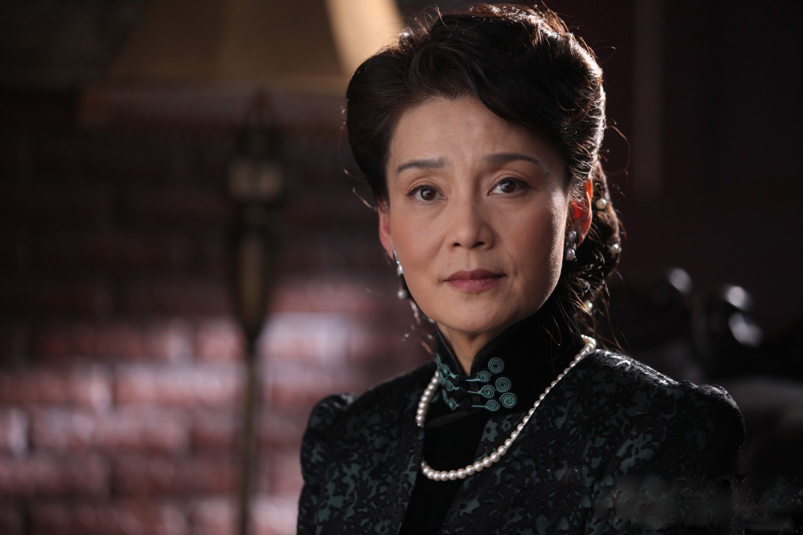 刘晓庆唐国强张纪中巅峰对决,刘晓庆唐国强最新消息