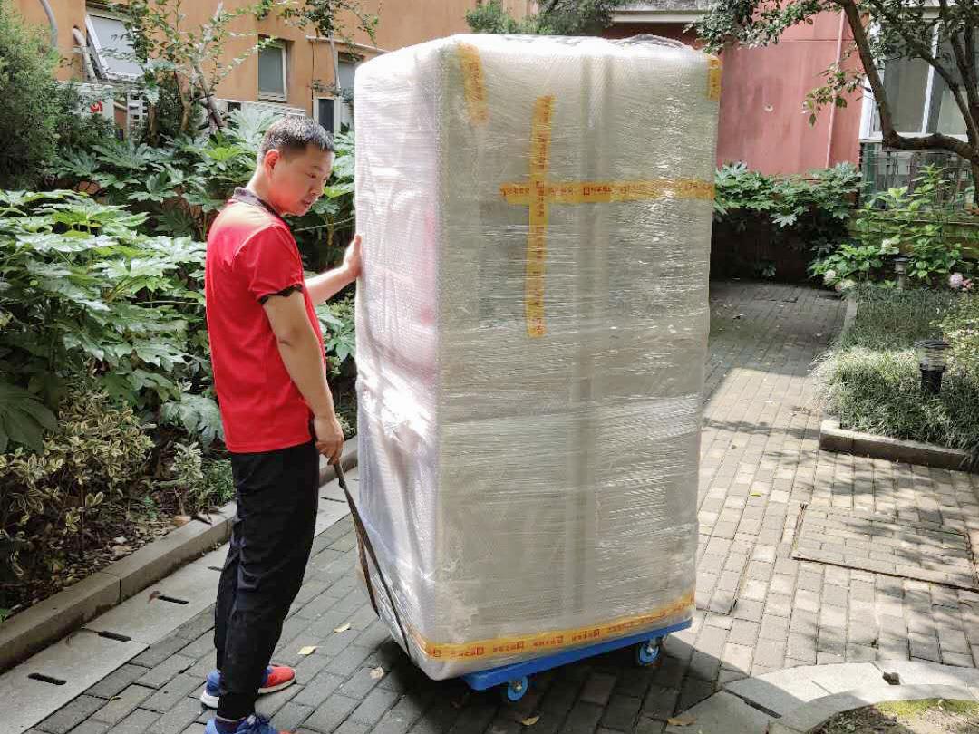 大连易丰搬家电话,大连搬家公司费用标准