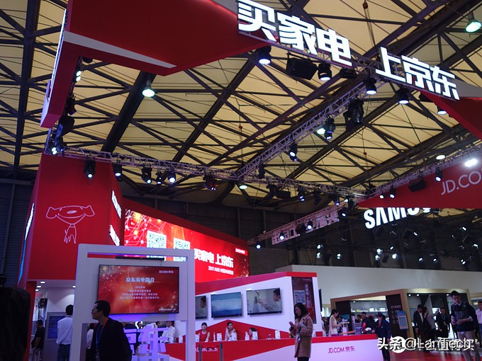 暴走两万步！海量图片带你游览2017年AWE家电展