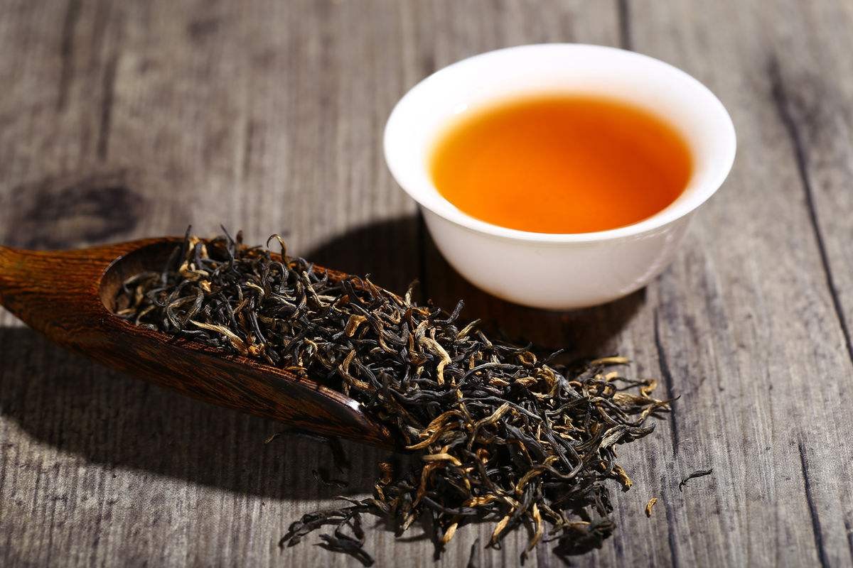 高血压喝红茶还是绿茶能降血压,高血压喝红茶还是绿茶最好