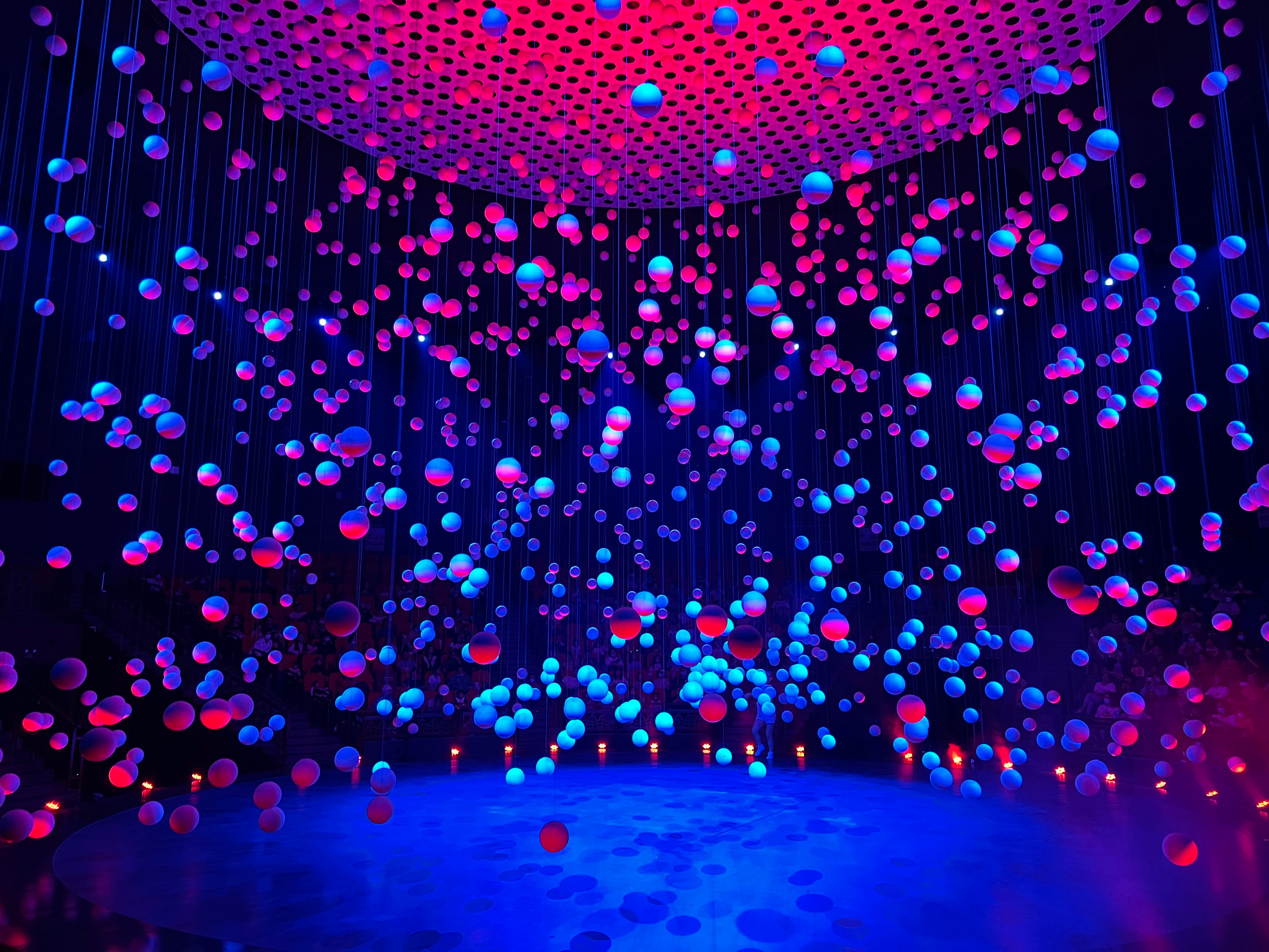 iphone13promax和iphone13pro,iphone13promax现在值得购买吗