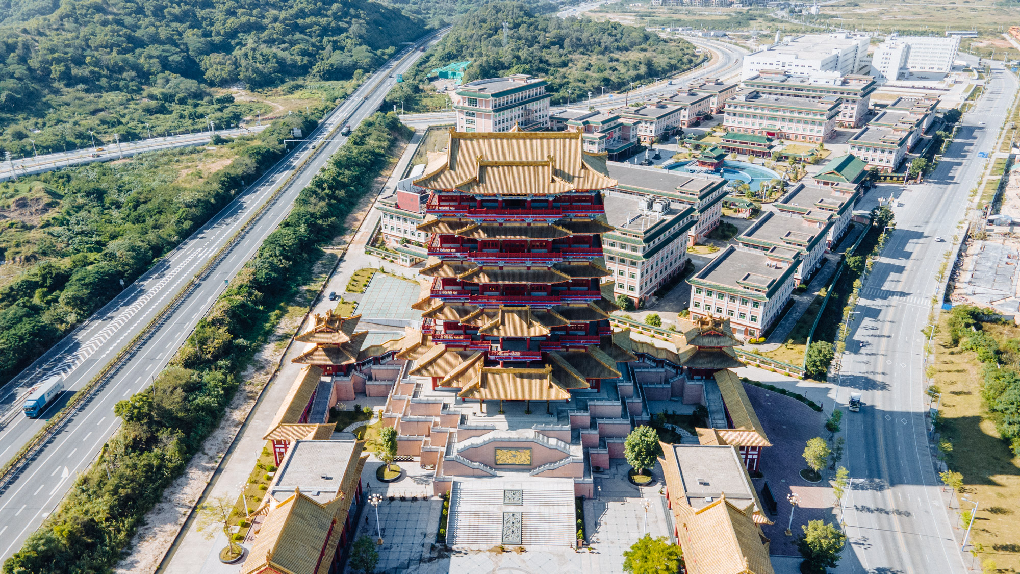 潮州太安堂麒麟阁晚上真的热闹吗,潮州太安堂视频