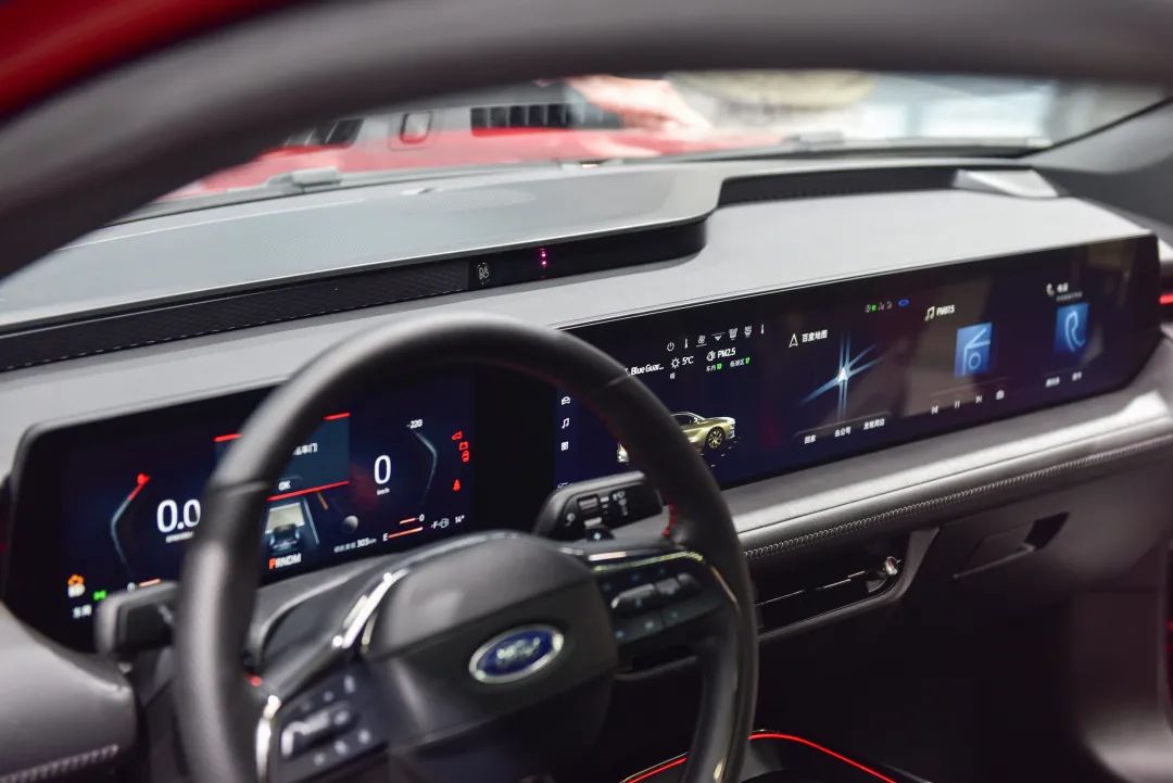 18款蒙迪欧2.0顶配深度测评,2.0凯美瑞和1.5t蒙迪欧哪个动力大