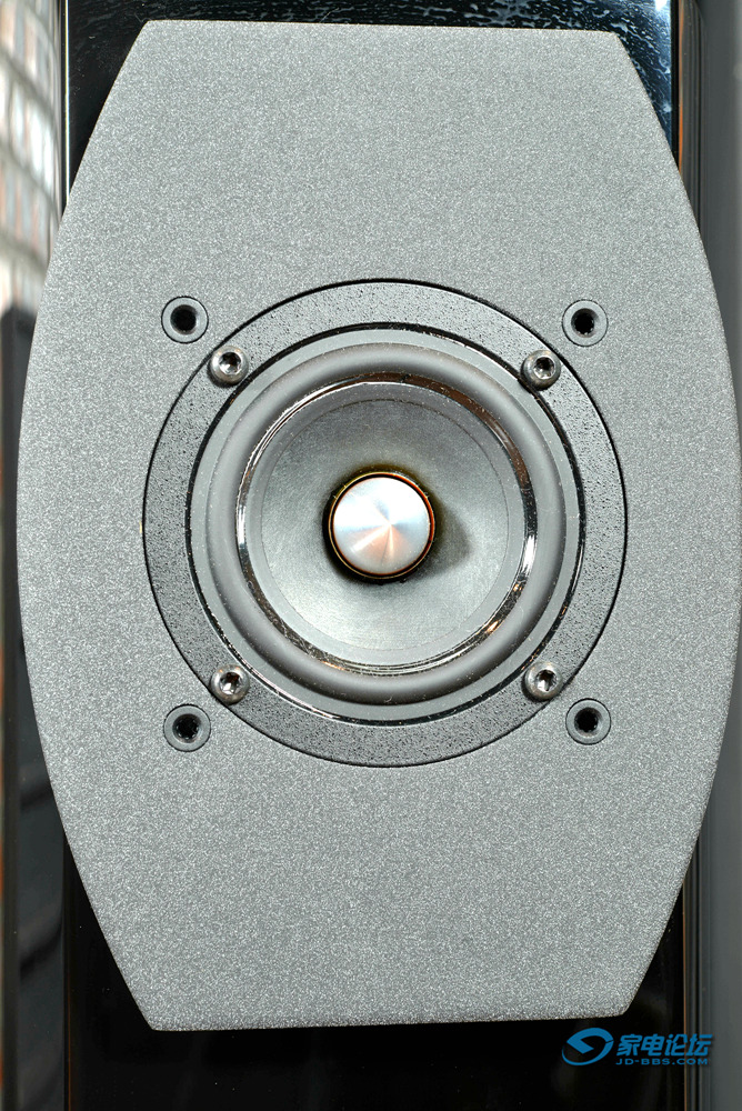 另类点音源发烧友的福音:德国AUDIUMComp5.2有源音箱