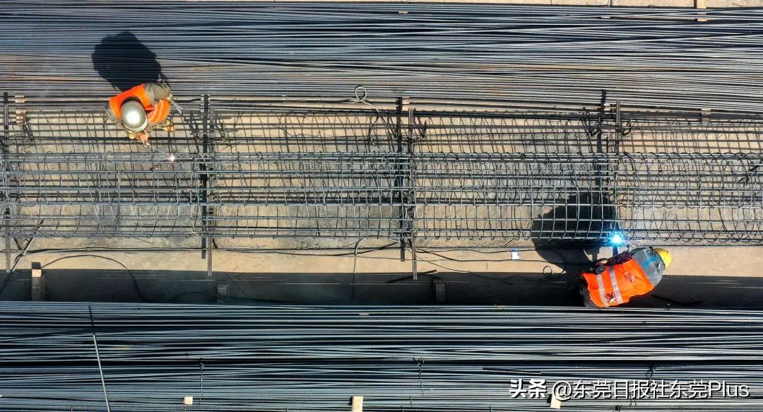 天台空中超大停车场,超大停车大楼