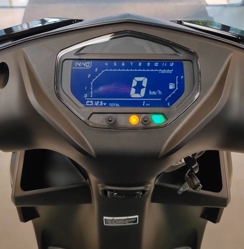 近万元价位QJmotor鸿125踏板，这车怎么样？