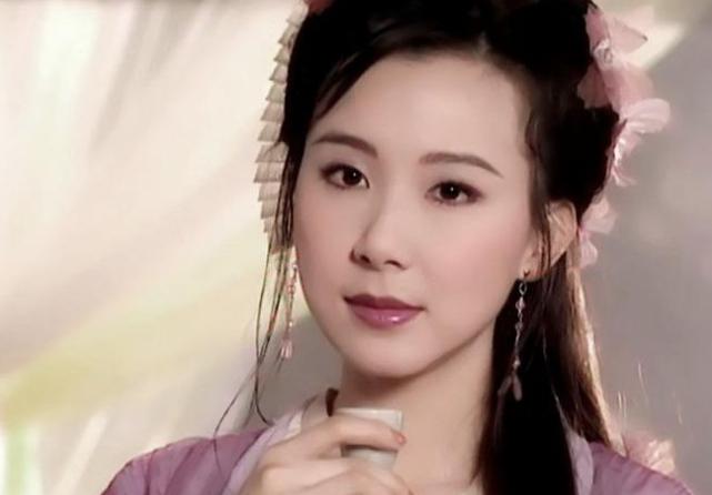 整容毁掉的四位女星,盘点整容失败惨不忍睹的十大女星