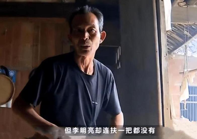 00后为什么摆烂啃老的现象严重,大学生毕业后摆烂啃老现状