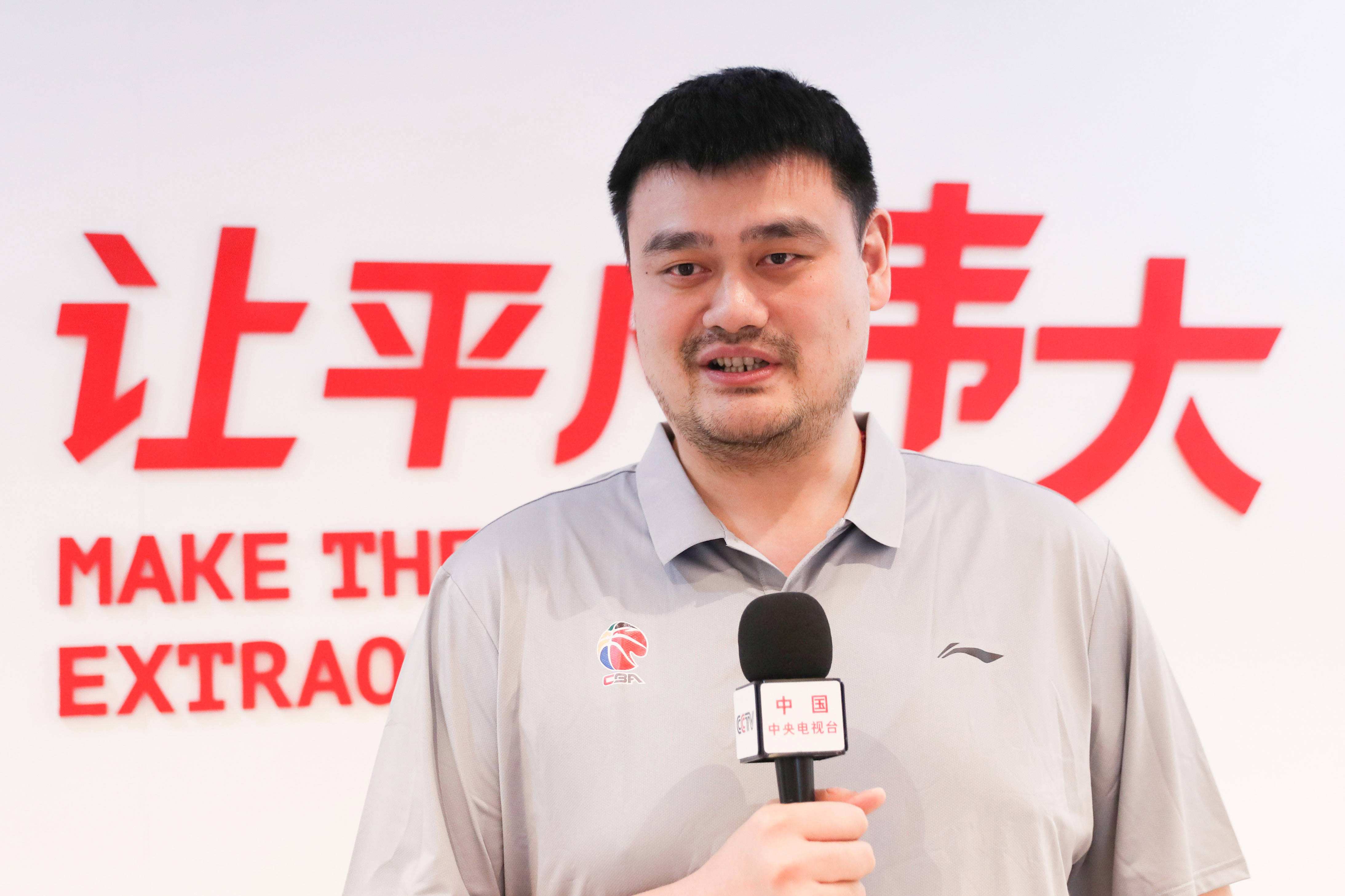 男篮千万别急着归化!再给“海归”一点时间!也给姚明一点时间