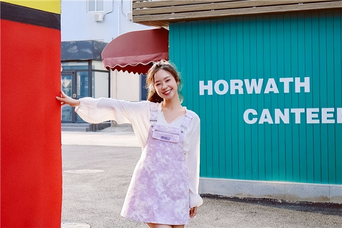 毕业季怎样拍出更美的自己?交给这三款青春专微准没错