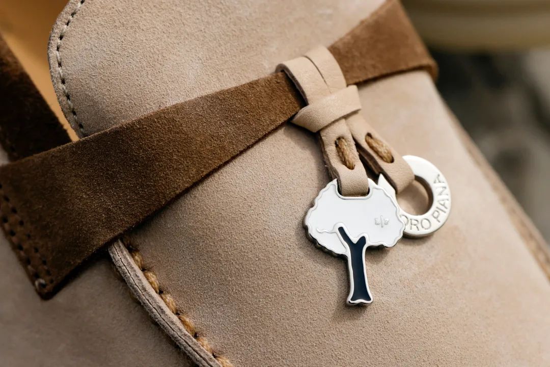 玄彬代言loropiana夹克,玄彬男装搭配秋款