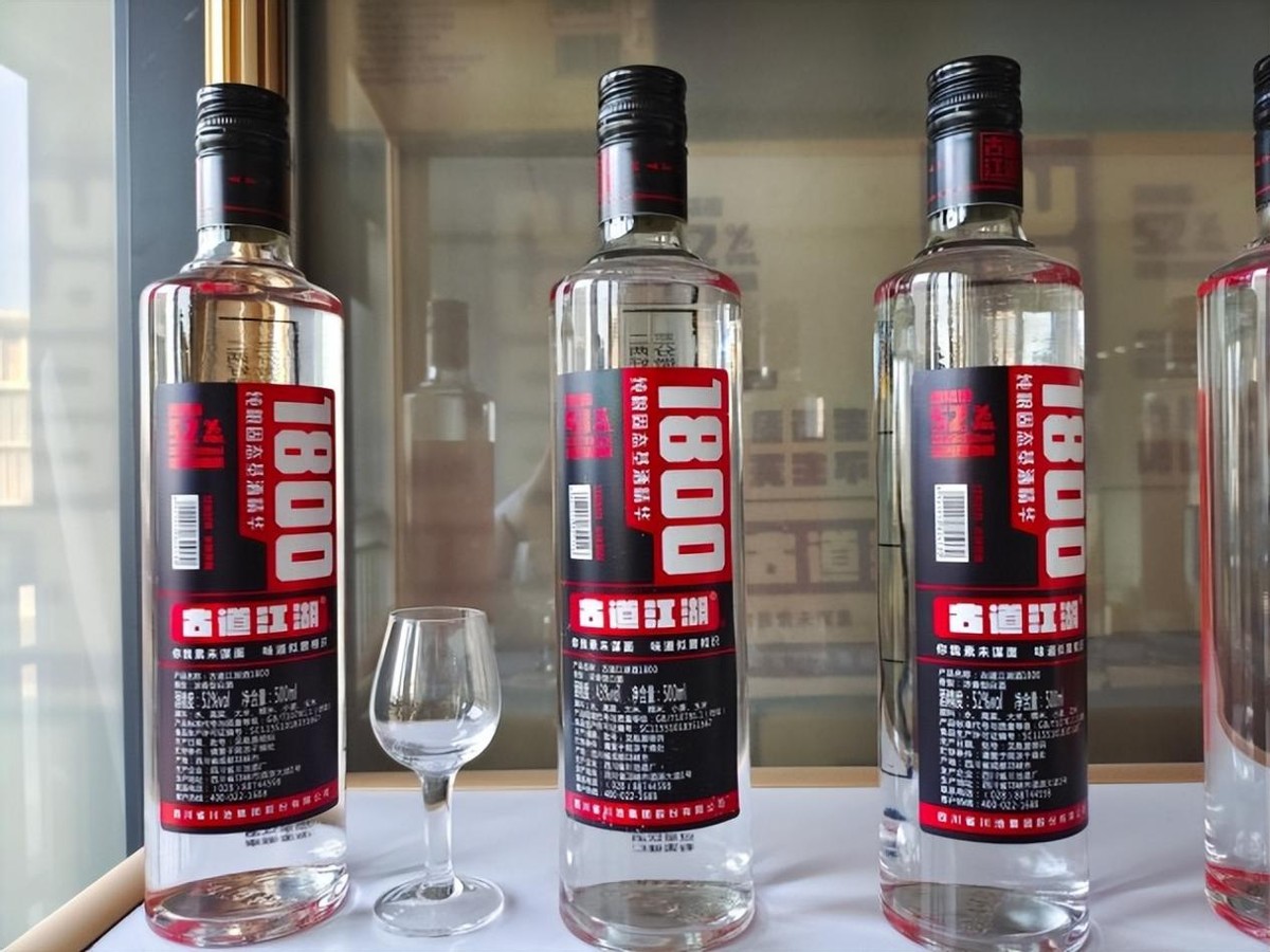 洋河天之蓝海之蓝梦之蓝哪个较贵,洋河蓝色经典和海之蓝哪个好喝