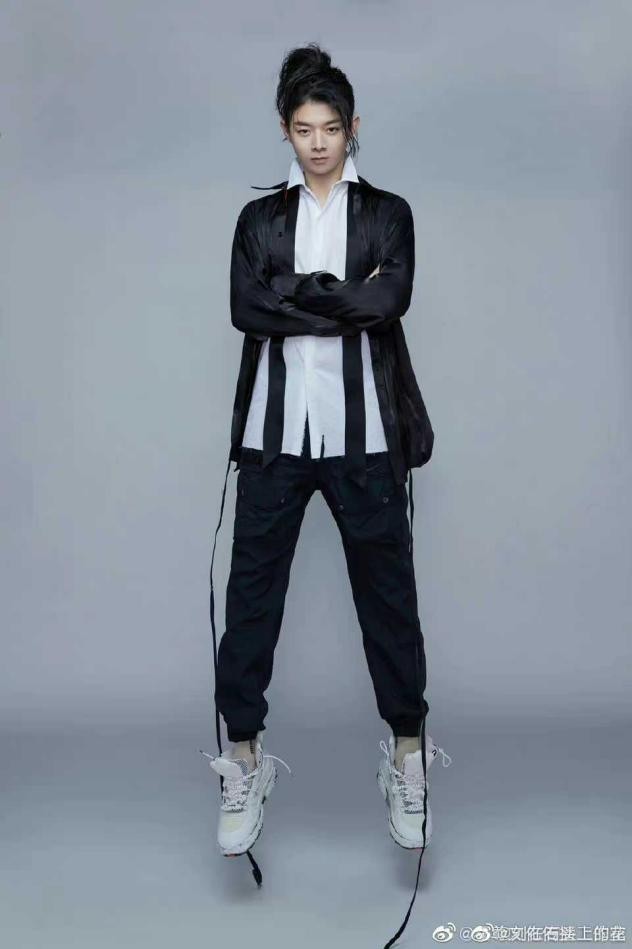 从红极一时到落魄的6位男星,红得快凉得更快的四位男星