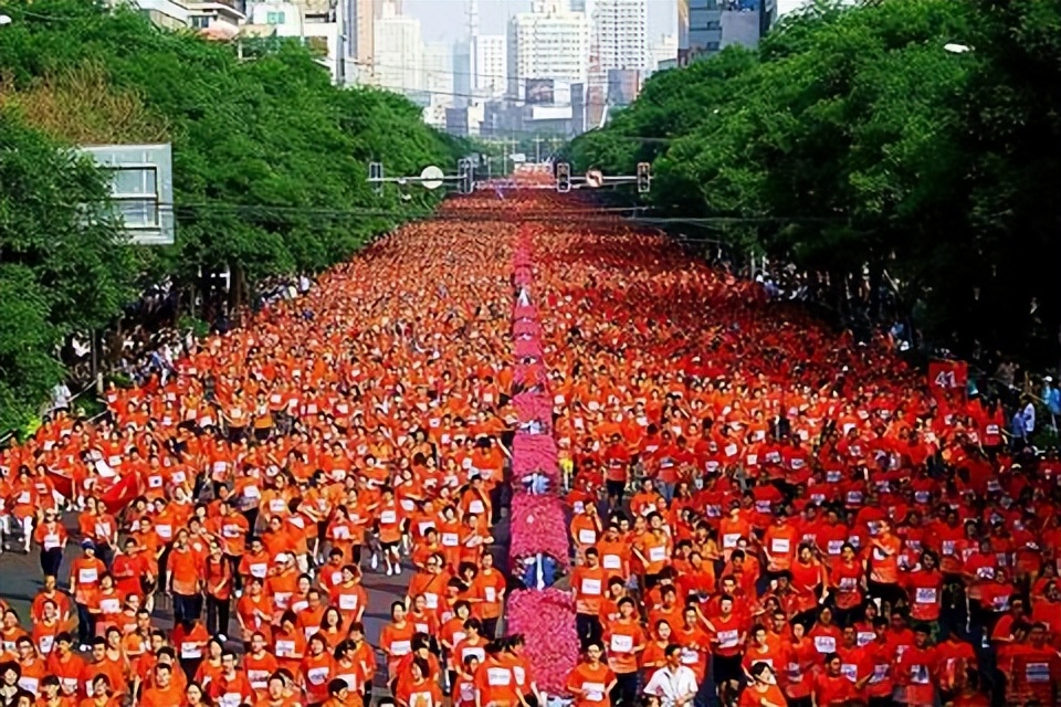 体育考试穿什么nike跑鞋好,体考穿什么跑步鞋比较好