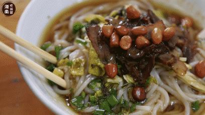 冲野浪、喝咖啡，比三亚便宜一半的海岛度假地，后悔没有早点知道