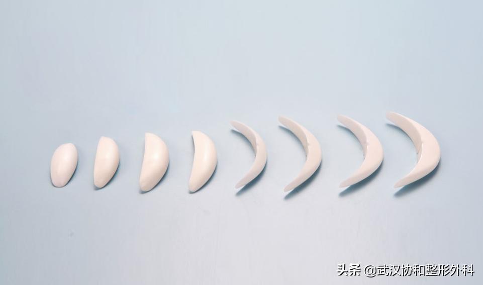 下巴整形有几种方式,下巴整形有几种办法