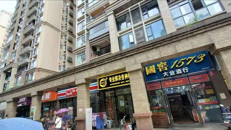 打工者的生活区做什么生意好,上班族小区里面适合做什么生意