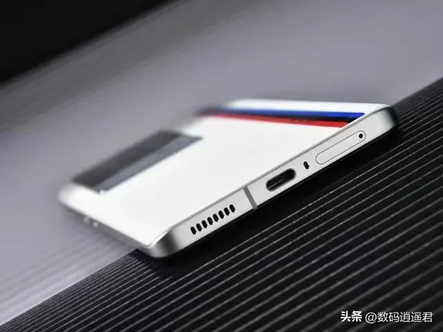 小米13和iqoo11哪个会更耐用,小米13ultra好还是iqoo11pro好