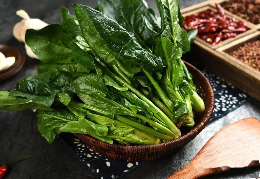 头发黄要补充什么,头发黄要吃什么能变黑