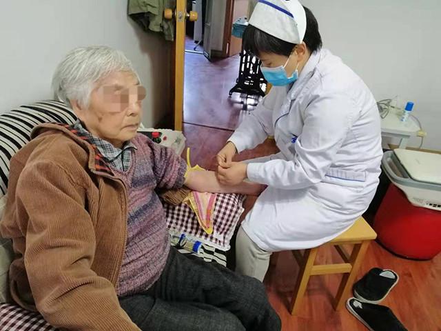 关他就是要我的命！博士自制抗癌药羁押301天，116名患者联名求情