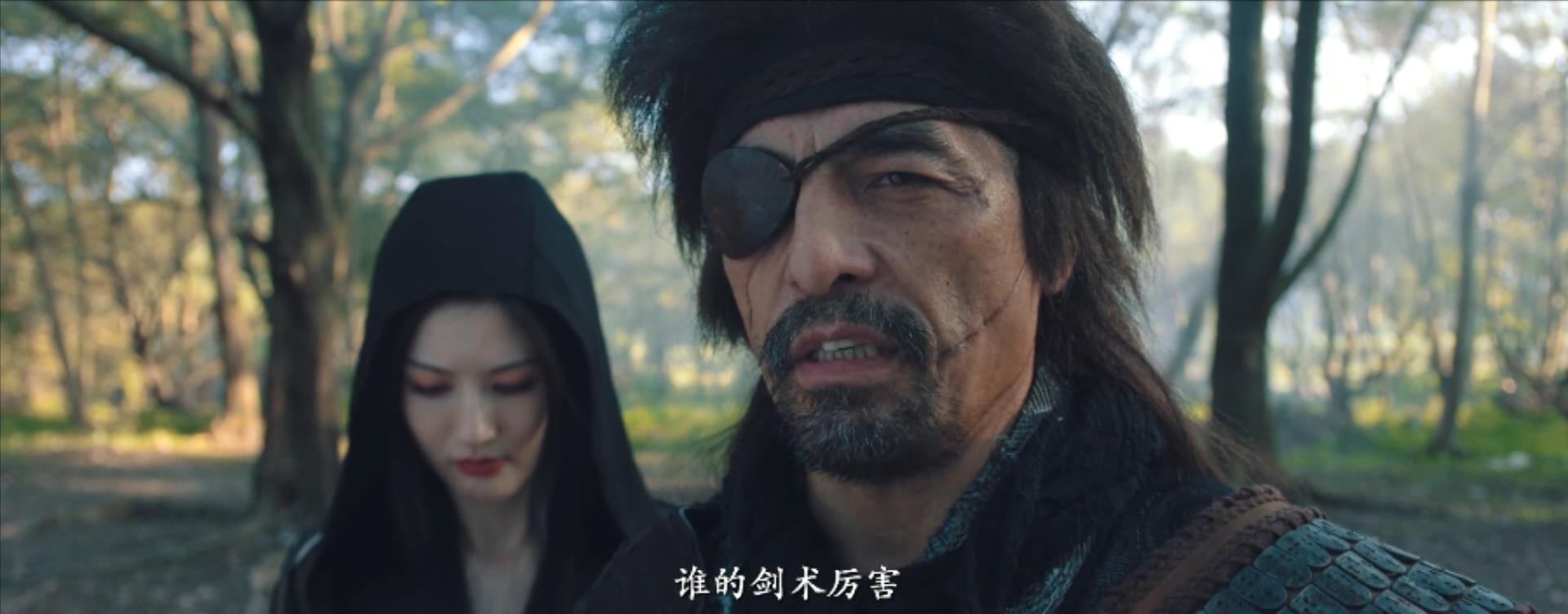 女配露大腿，反派成X战警，同样《华英雄》，胡兵比郑伊健差远了