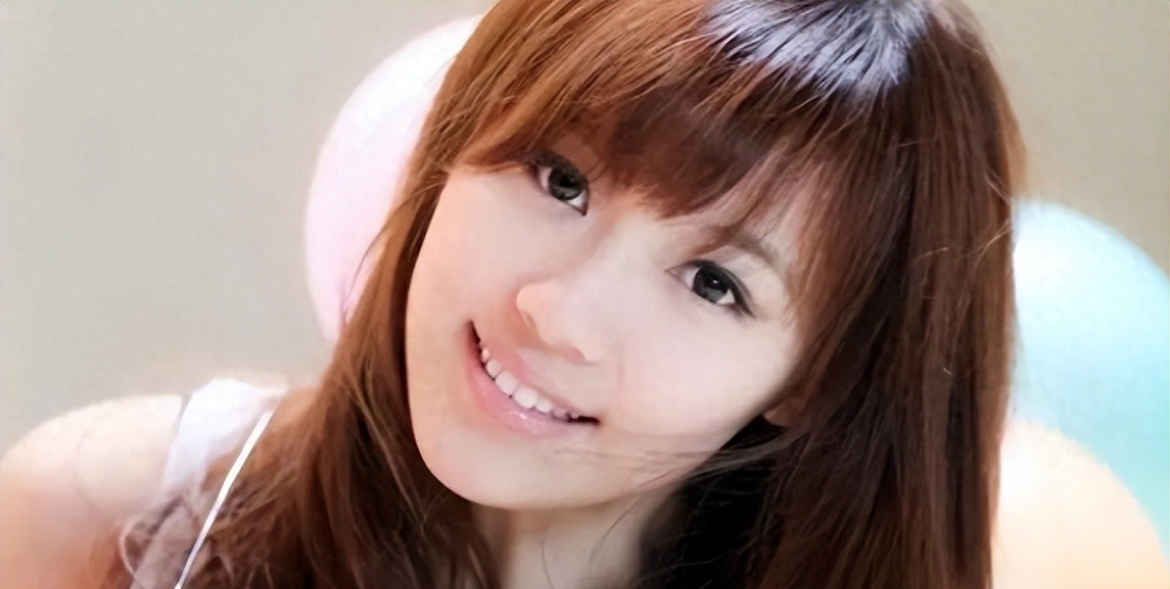 度娘的真人照片,32岁度娘现状