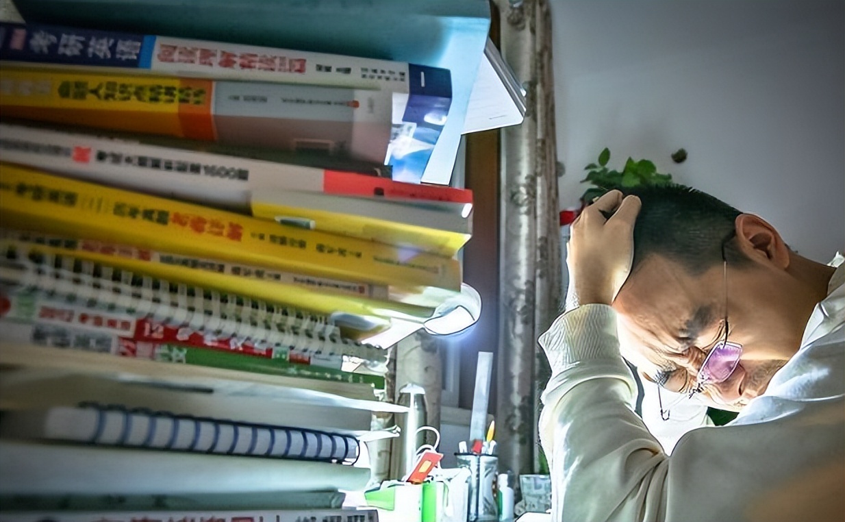 考研和考编怎么选择,考研与考编同时上岸选哪个