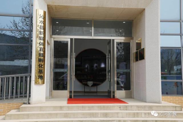 濡傜敾娌佹按,濡傜敾娌佹按瑙嗛浠嬬粛