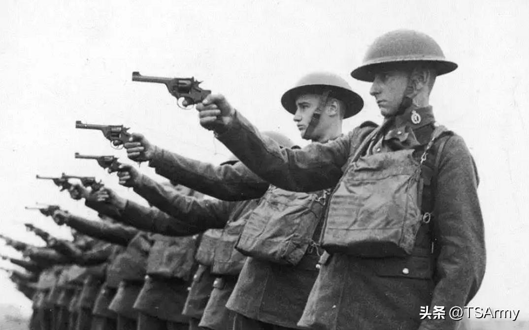 中国160余年的手枪发展历程,中国手枪20式