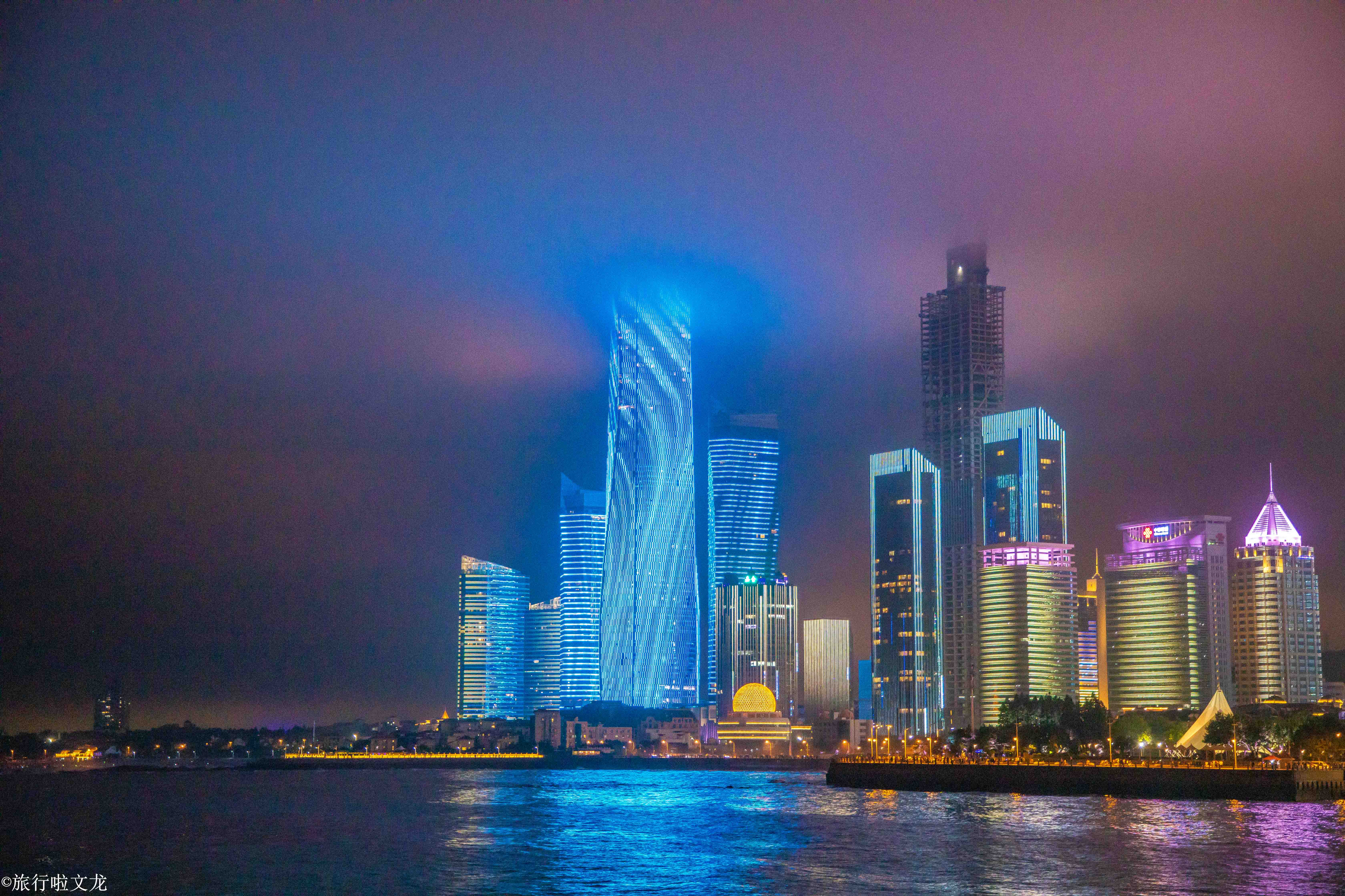 2021年国庆节青岛五四广场灯光秀,青岛灯光秀时间表2021五四广场