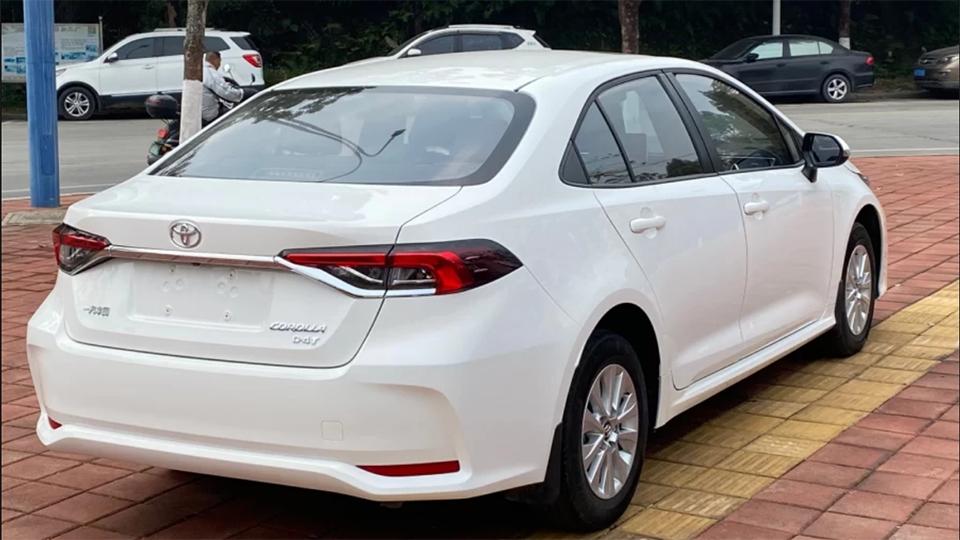 2013款卡罗拉1.6手动挡二手多少钱,八万左右卡罗拉老款