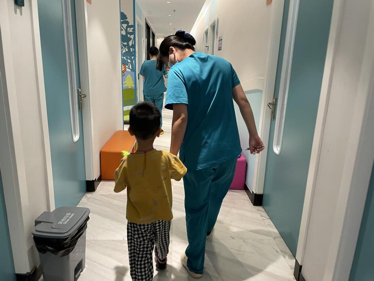 新生儿体重身高标准参照表,6个月女宝宝体重身高标准参照表