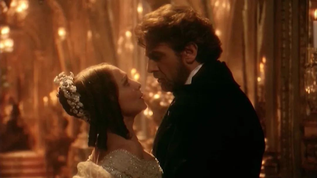 一日一期的经典，第十三日：得不到的永远在骚动