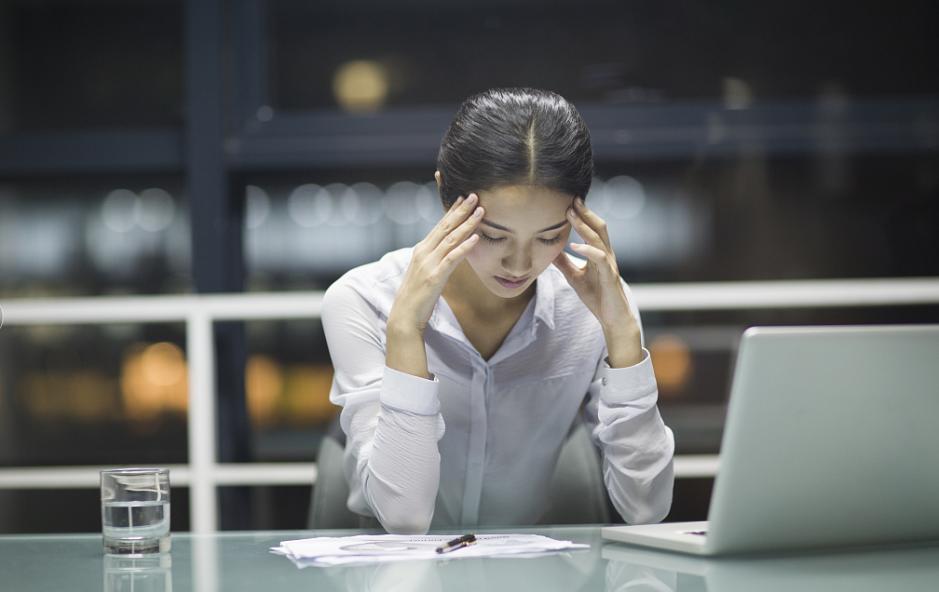 经常偏头痛的原因和治疗方法,经常偏头痛可能是3种疾病的征兆