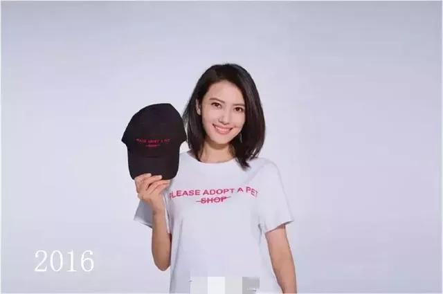 刘亦菲宋轶蓝色礼服,刘亦菲和宋轶谁更美