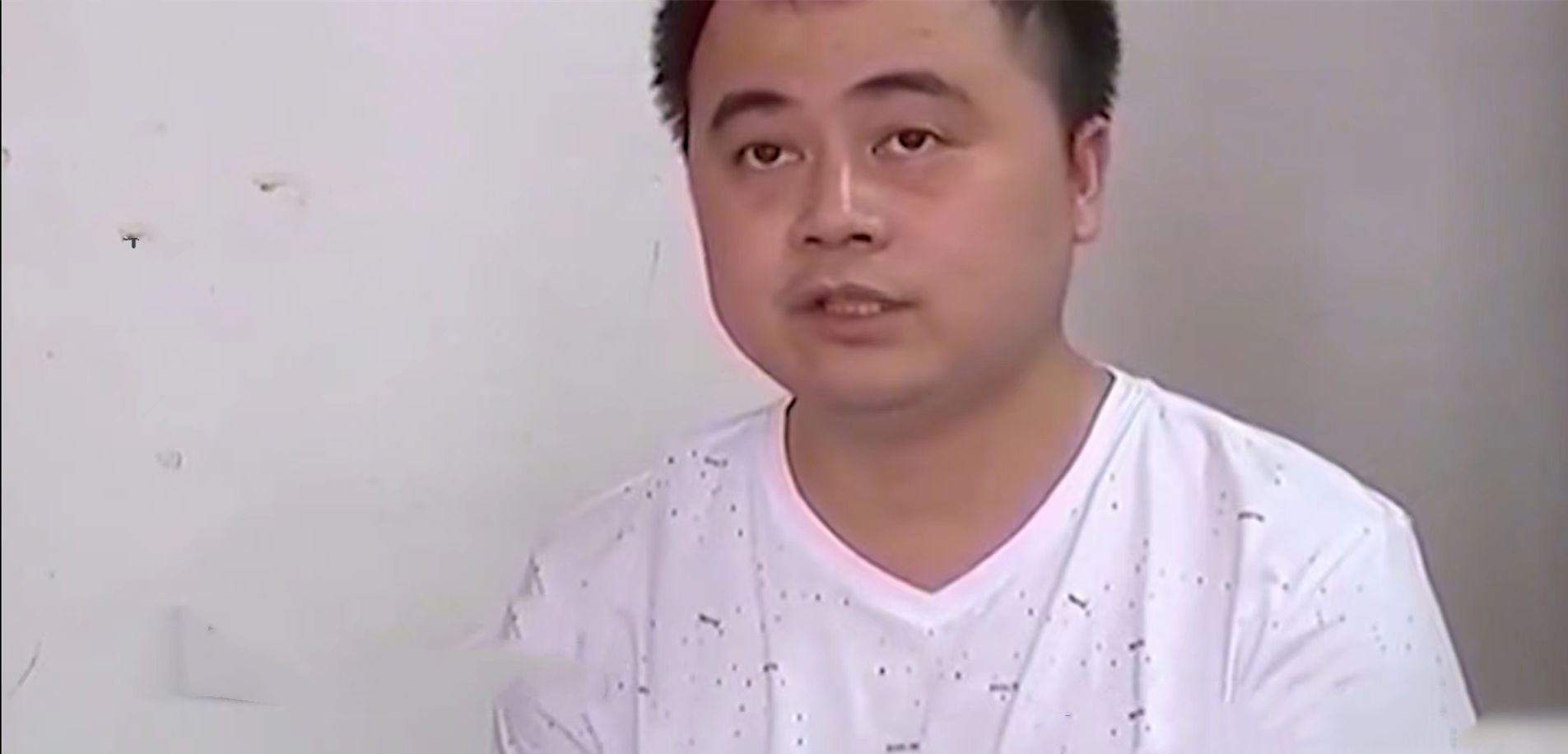 34岁女子发现老公出轨却怀孕,妻子出轨55岁老男人事件