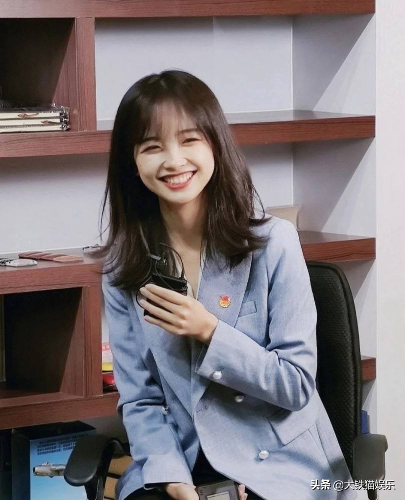 8位“大嘴”女星，有人被夸风情万种，有人却被嘲“大嘴猴”难看