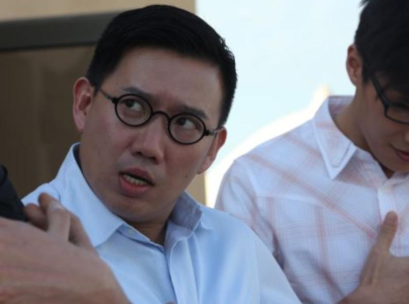 起底过气歌手杜汶泽“港独”之路：力撑暴徒、拍桌叫嚣、差评演技