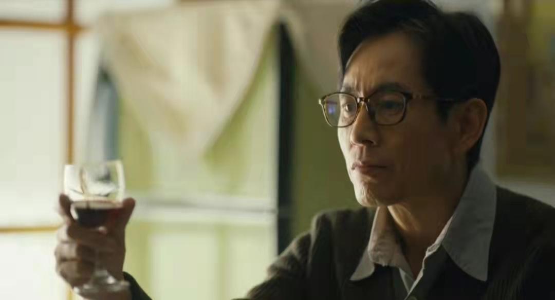 人世间蔡晓光让周蓉示弱,人世间蔡晓光与关玲