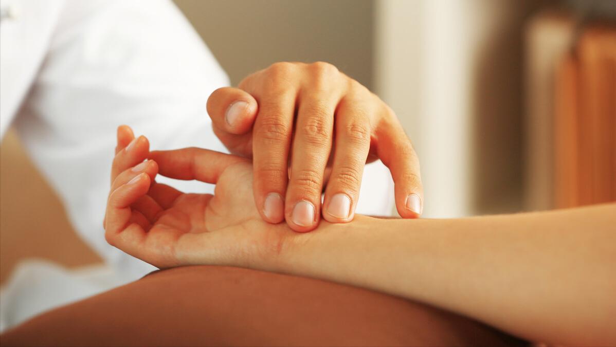 补肾固胎汤配方,温经汤和补肾助孕方哪个好