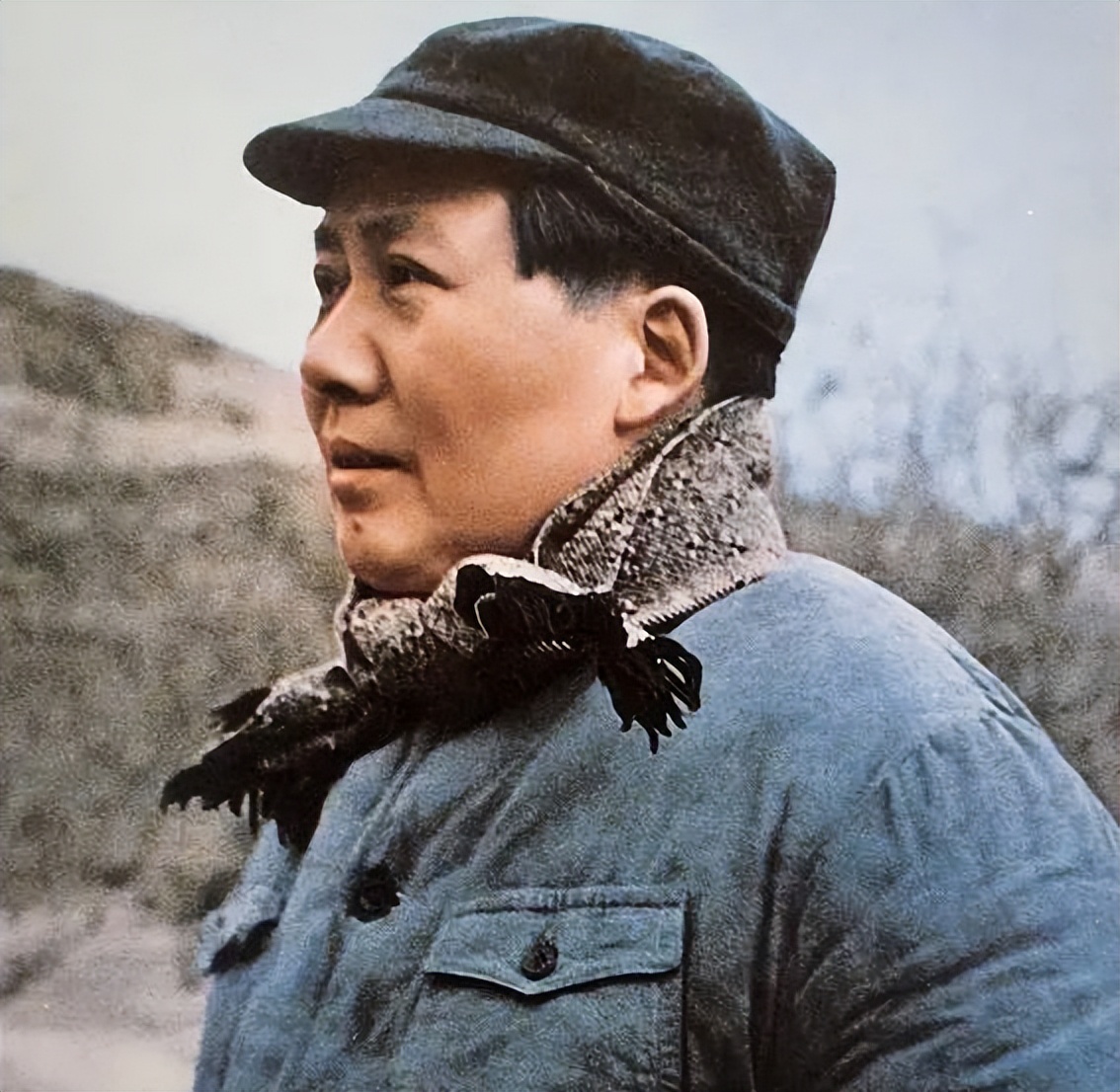 皖南事变爆发后，毛主席质问崔可夫：你们如何处理