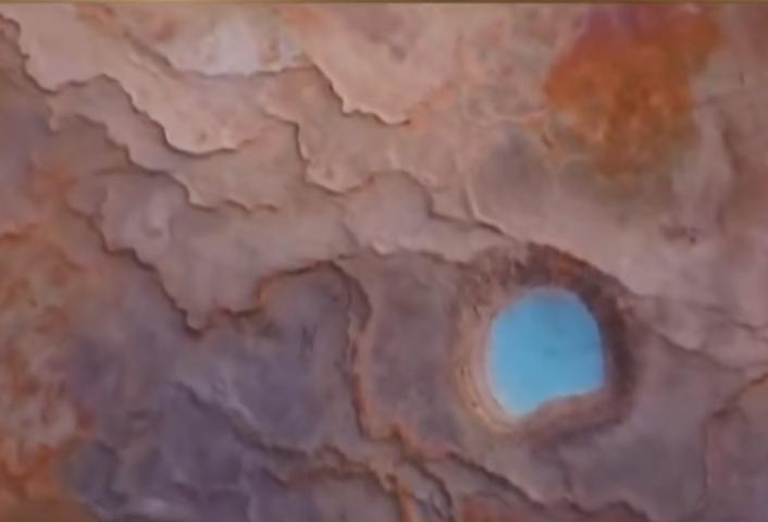 柴达木怪湖之谜,青海湖恶魔之眼为什么吸引动物